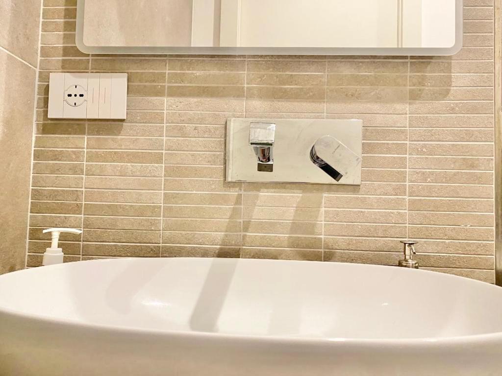 Idylle Double Suite Apartment Duomo Milan Exterior photo